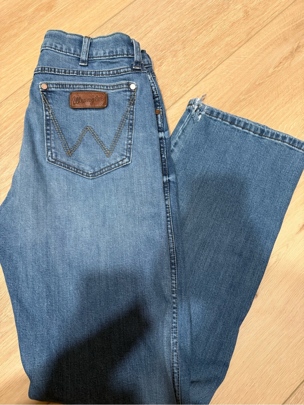 Wrangler Men’s Light Blue Straight Leg Jeans
